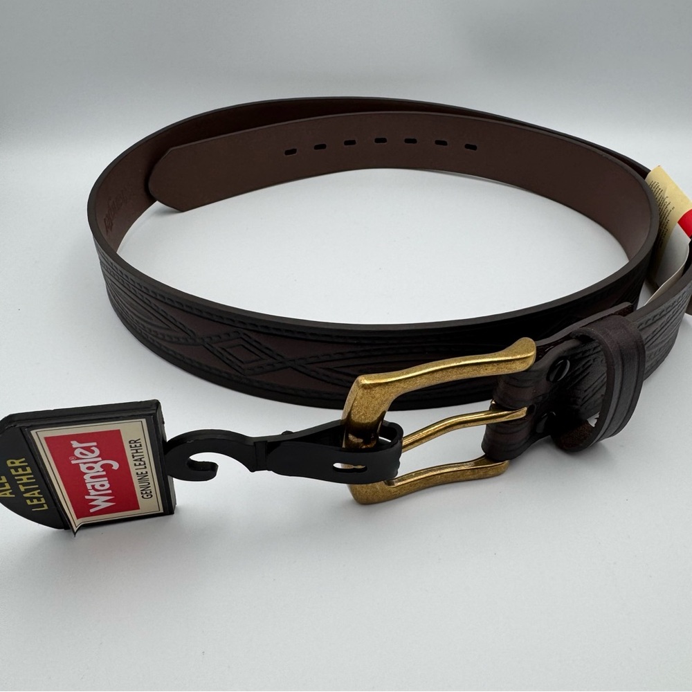 Wrangler 100% Full Grain Bovine Brown Leather Belt 42-44 NWT